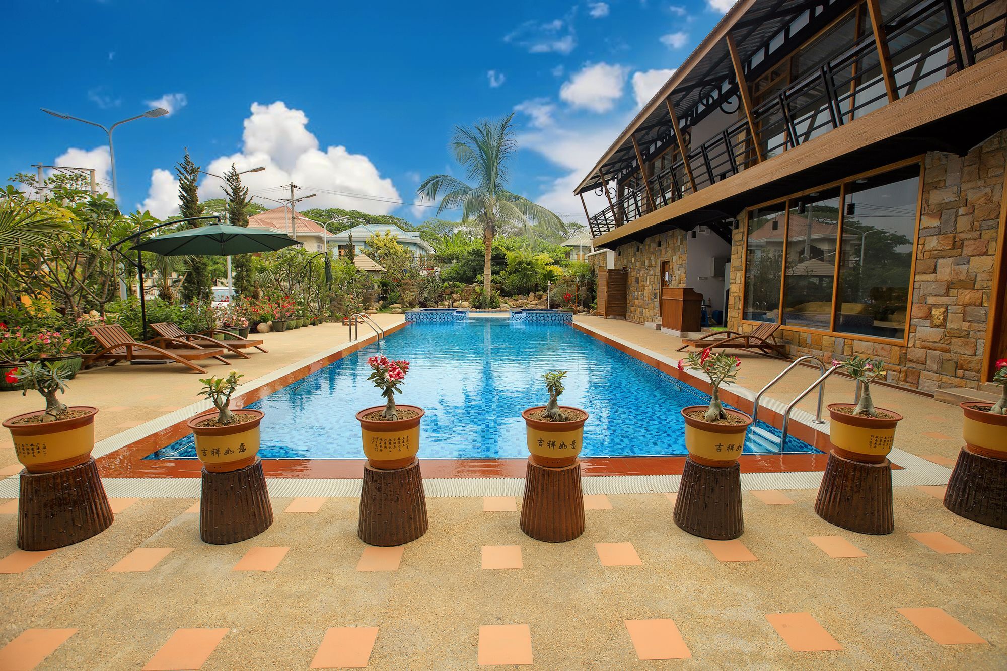 Mandalay Lodge Hotel Екстериор снимка